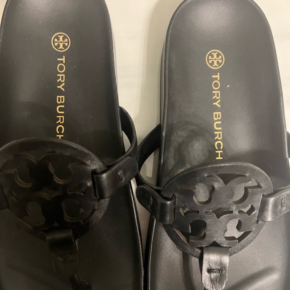 Tory Birch sandals. Wore maybe 6 times - Picture 2 of 3